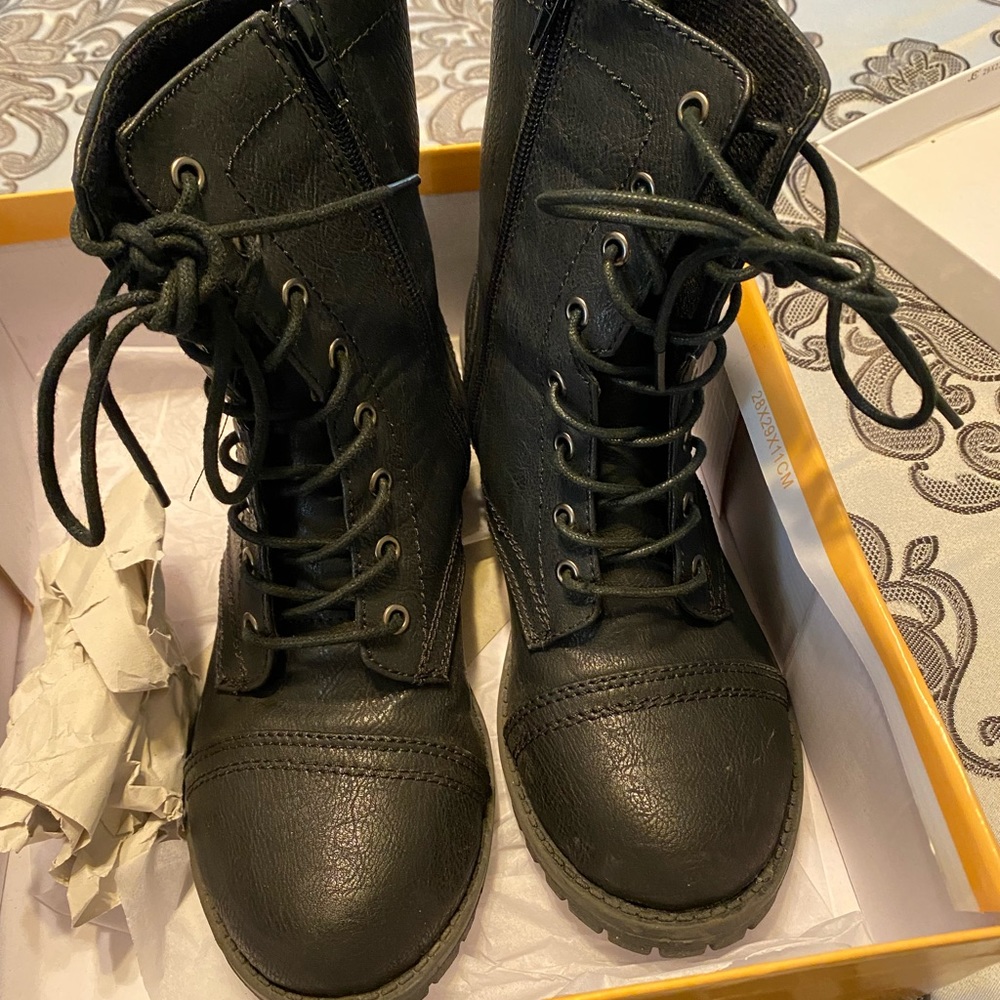 Black boots